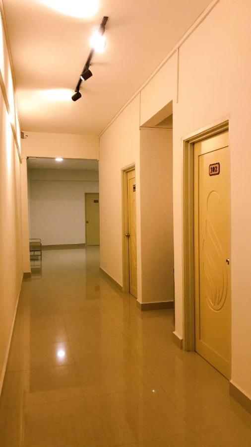 Alexis Kt Roomstay Kuala Terengganu Exteriör bild
