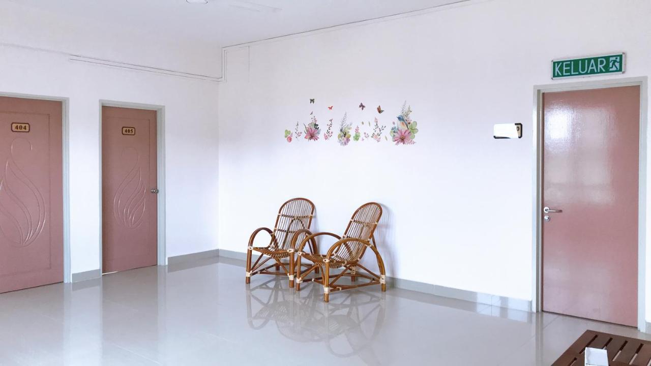 Alexis Kt Roomstay Kuala Terengganu Exteriör bild