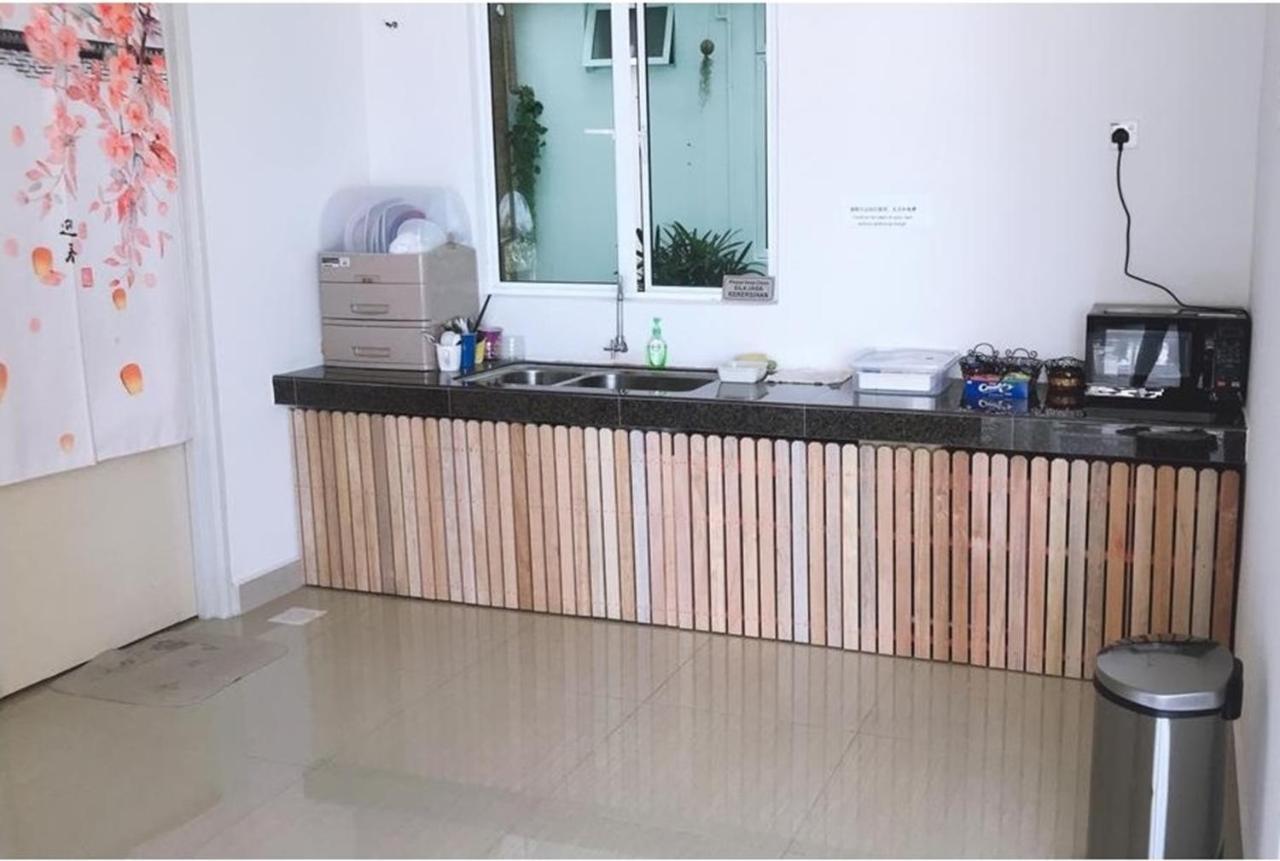 Alexis Kt Roomstay Kuala Terengganu Exteriör bild