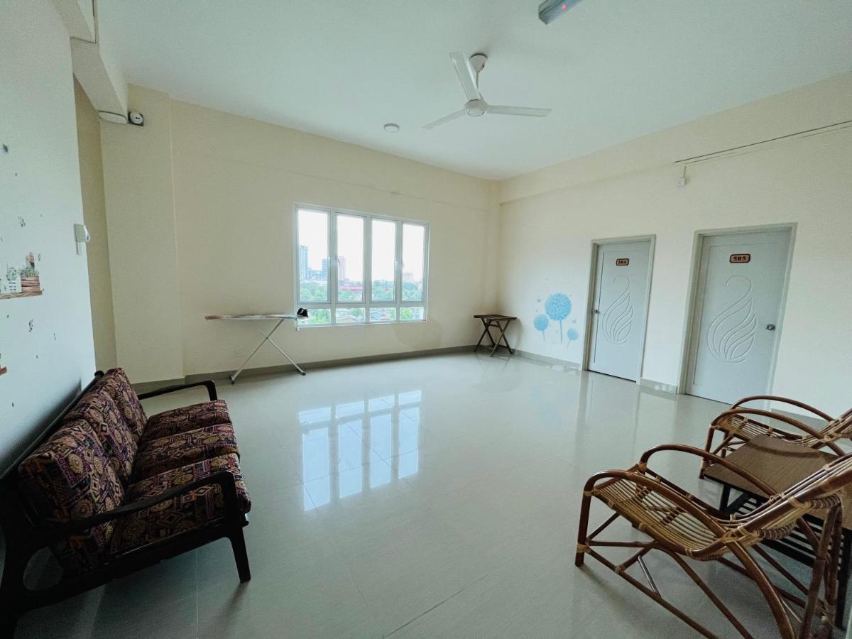Alexis Kt Roomstay Kuala Terengganu Exteriör bild